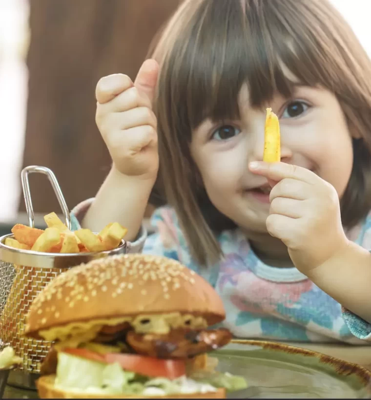 Okul çağındaki çocuklar ve gençler nasıl beslenmeli? 3